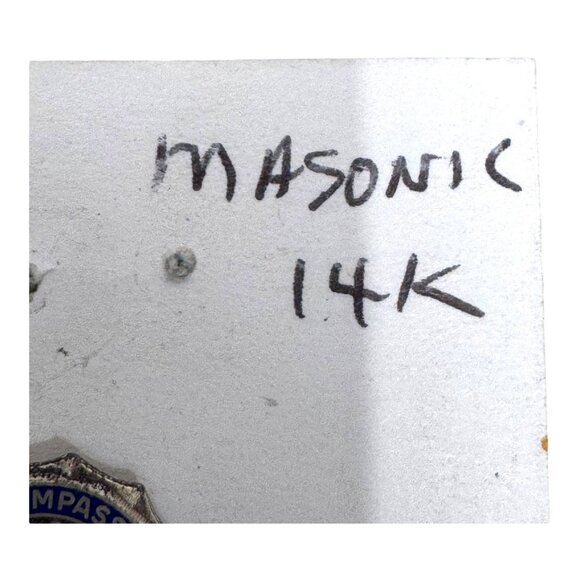 Vintage 14K Solid Gold Masonic Square & Compasses Blue Enamel Lapel Pin 0.71g - Picture 4 of 7